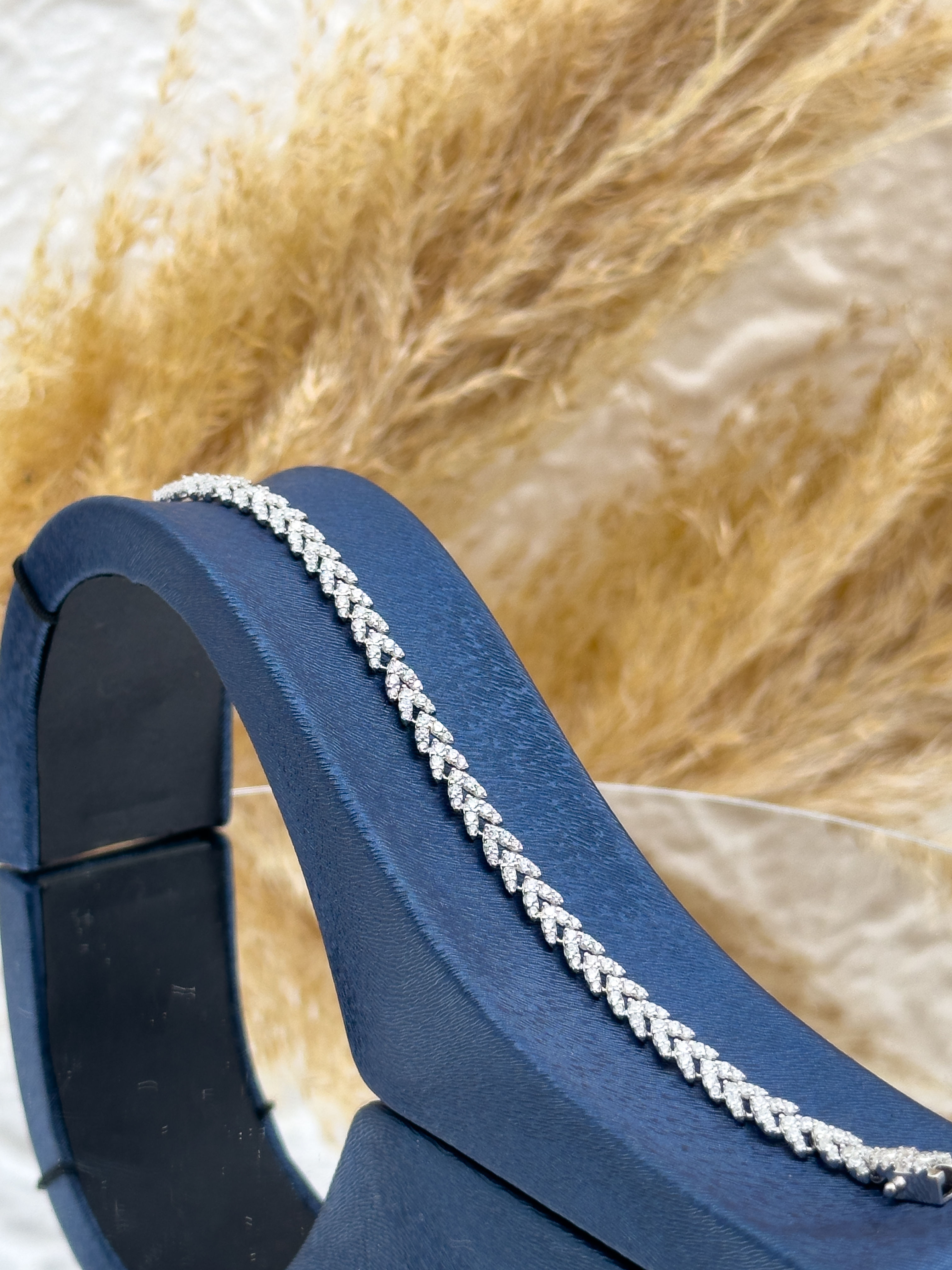 925 Ayar Gümüş Özel Su Yolu Kadın Bileklik – Zamansız Zarafet